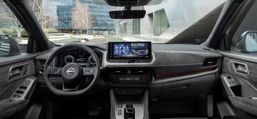 Jauge huile moteur Nissan Qashqai 1.2 DIG-T — niveau critique