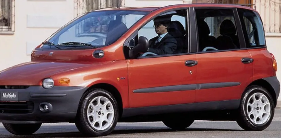 Fiat Multipla : Le Guide Complet 6 Places – Versions, Prix et Mythe Automobile (Occasion 2026)